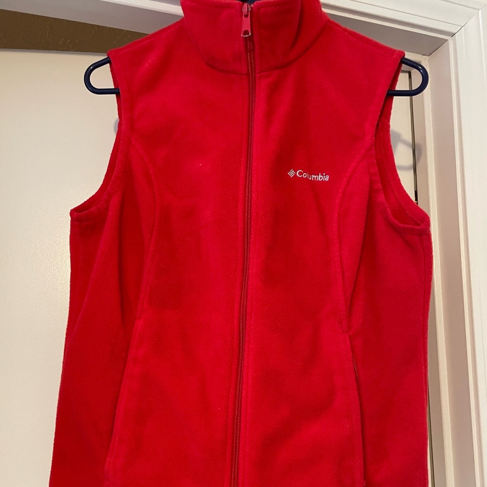 Columbia vest